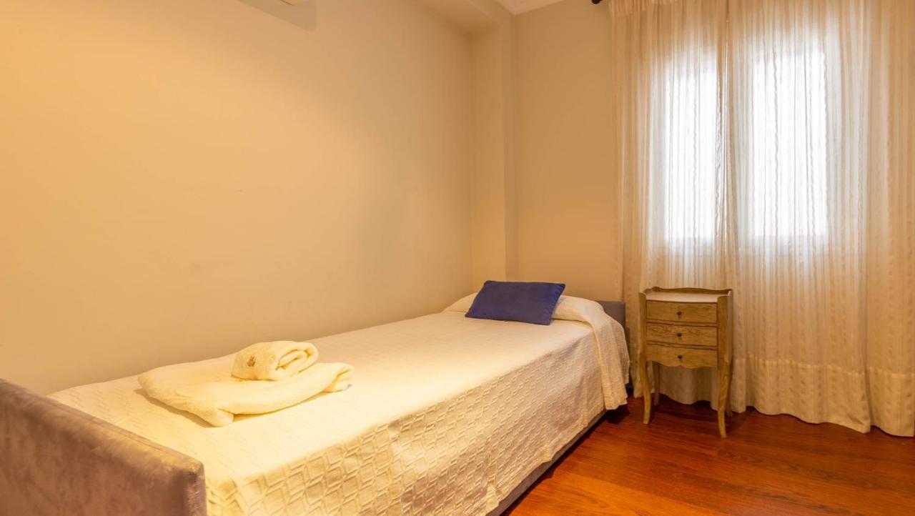 Apartamento Arenal - 3 Habitaciones Sevilla Exterior foto